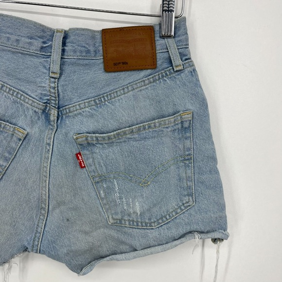 Levi's 501‎ 90's Denim Shorts Women's Size 24 Blue Distressed Light Wash - Picture 8 of 16